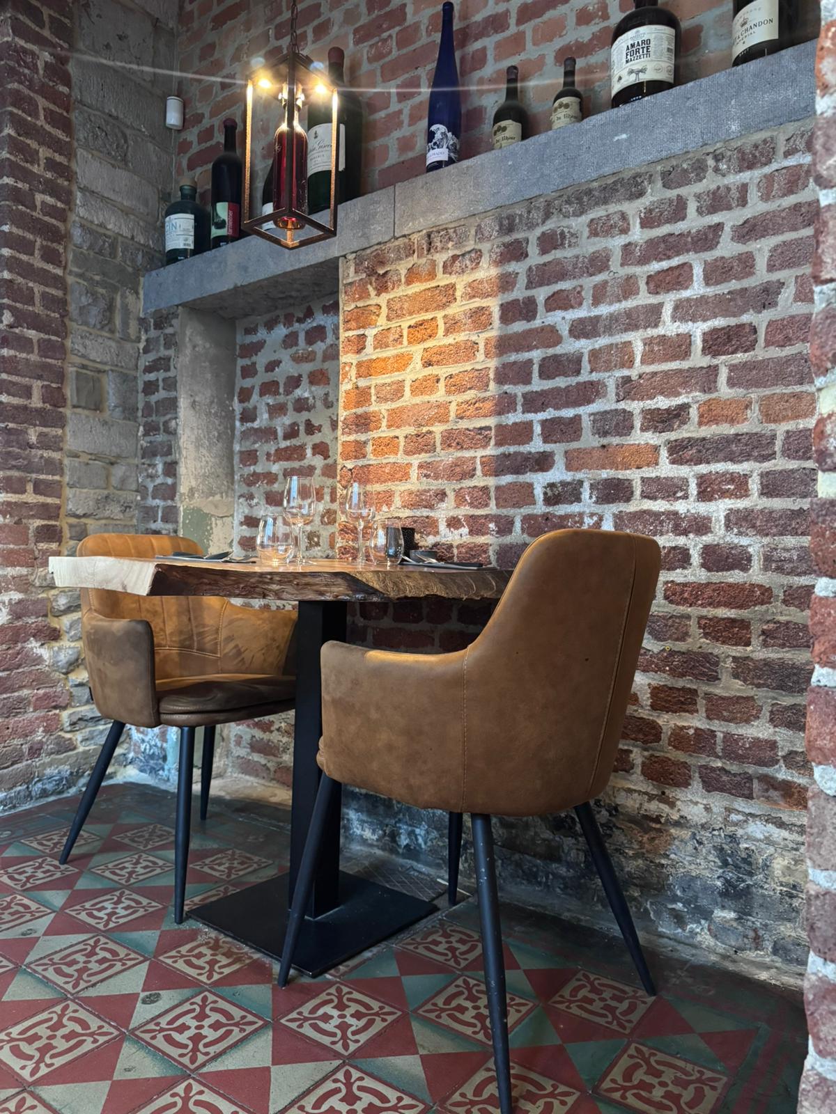 Table intime au Cantil